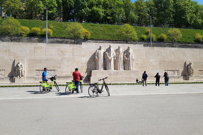 Geneva By E Bike United Nations Old Town Lake Fountain - The pace, guide, and amount of explanation
