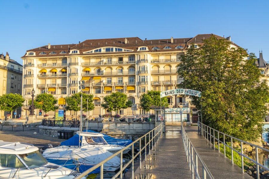 Geneva: Insta-Perfect Walk with a Local - Neighbourhood streets, markets, and everyday Geneva
