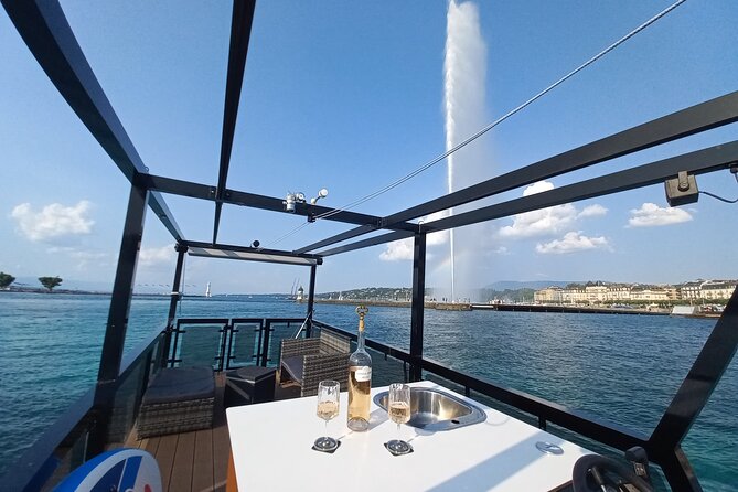 Geneva: Private Cruise on Lake Geneva with Aperitif - Leaving Eaux-Vives beside the Jet d’Eau