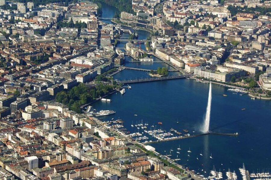 Geneva: Private custom tour with a local guide - The guide makes the difference