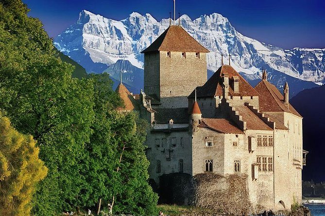 Geneva to Lausanne, Montreux and Château Chillon Private Tour - Vevey adds a quieter lakefront stop