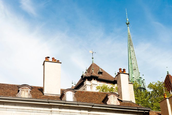 Geneva Walking Tour for your private group with an official guide - St. Peter’s Cathedral at the center of the Old Town