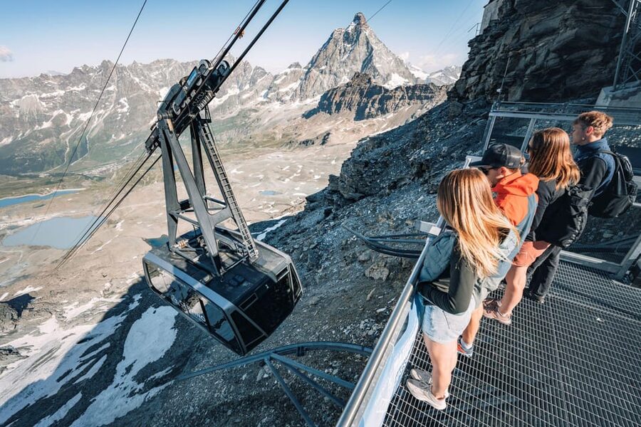 Geneva: Zermatt Day Trip & Glacier Paradise Cable Car Option - Who should choose the cable car?