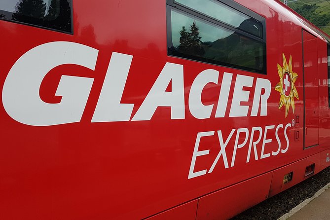 Glacier Express Panoramic Train Round Trip in one Day Private Tour from Luzern - Chur, the gateway to Graubünden