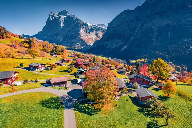 Grindelwald -Kleine Scheidegg-Lauterbrunnen Small Group Day Trip - A stop in car-free Wengen