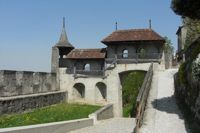 Gruyères Trip With Cheese and Chocolate Factory Visit from Geneva - The optional panoramic train