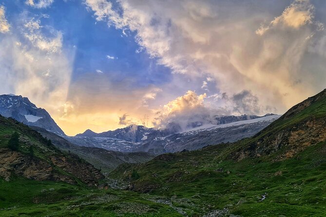 Guided Hiking Half Day in Zermatt - Stellisee: go for the famous reflection