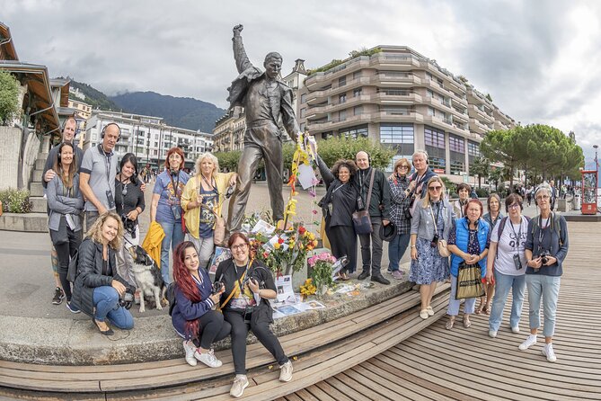 In the footsteps of Freddie Mercury - Ending beside the Freddie Mercury statue