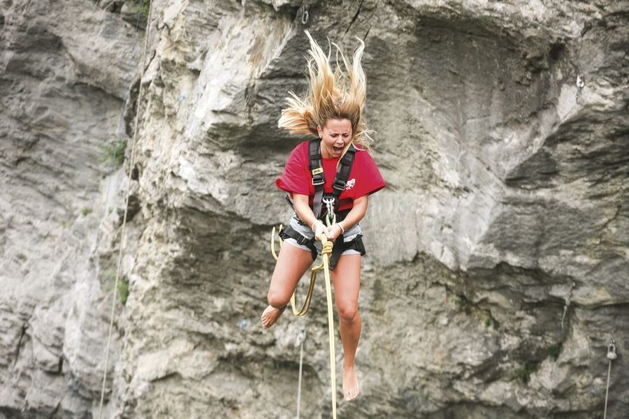 Interlaken: Canyon Swing in Grindelwald - Booking, timing, and cancellation advice