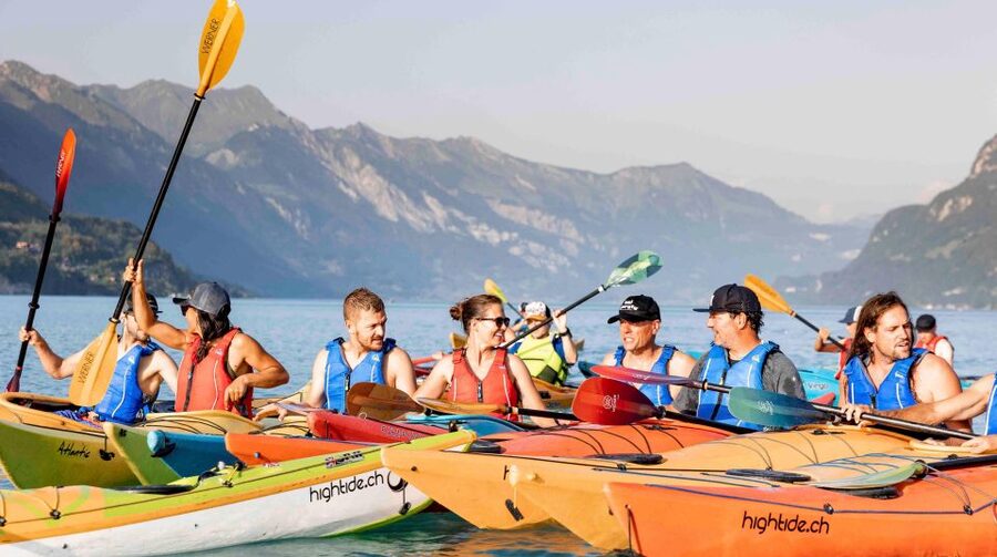 Interlaken: Kayak Tour of the Turquoise Lake Brienz - Passing 12th-century Ringgenberg Castle