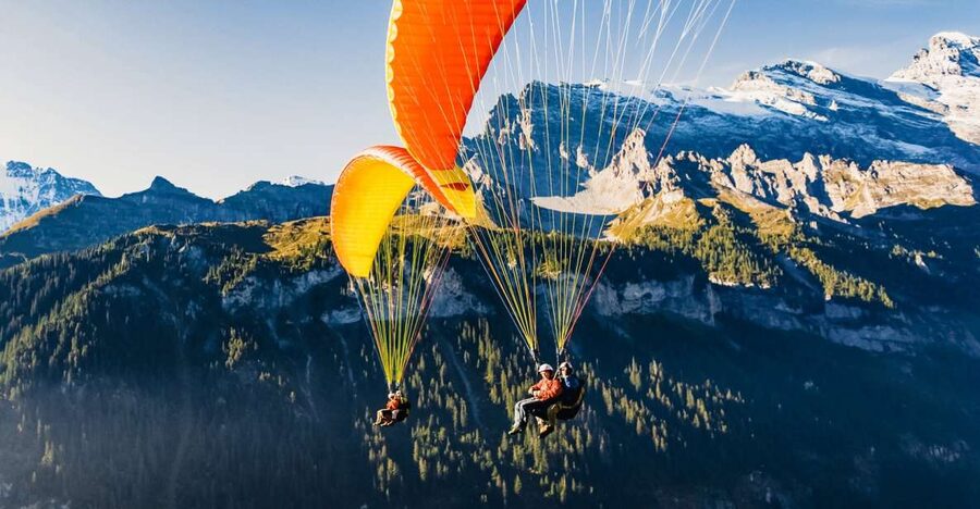 Interlaken: Tandem Paragliding Flight - Beatenberg gives you the grand entrance