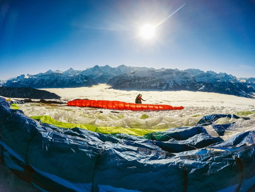 Interlaken: Tandem Paragliding Flight - Timing, weather, and weight limits