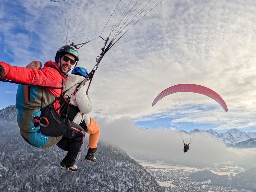 Interlaken: Tandem Paragliding Flight with Pilot - From Skywings’ office to the Beatenberg hillside