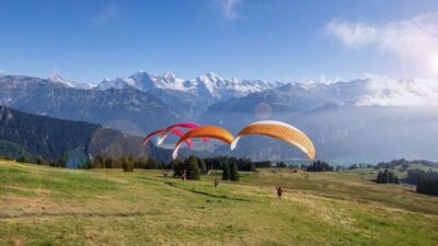 Interlaken: Tandem Paragliding Flight with Pilot