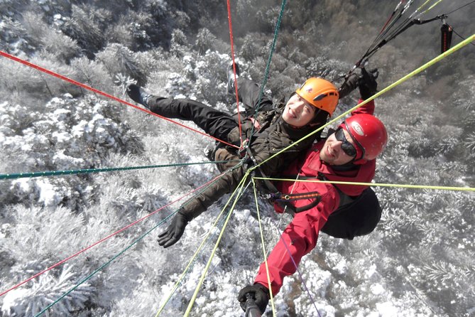 Interlaken Tandem Paragliding High Flight | Switzerland - From Centralstrasse 5 to the Beatenberg launch