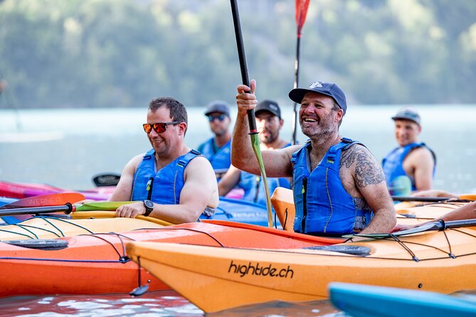 Kayak Tour of the Turquoise Lake Brienz - What the small group changes
