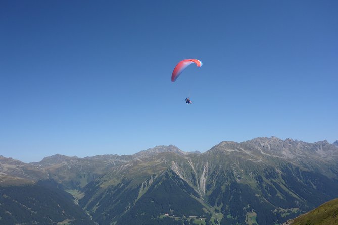 Klosters Tandem Paragliding Flight from Gotschna - Is $251.08 a fair price?