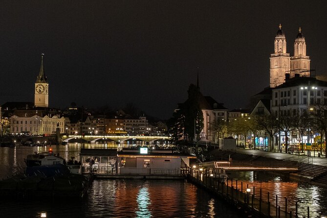 Lake Zurich mini boat tour / by night! - Practical details before you commit