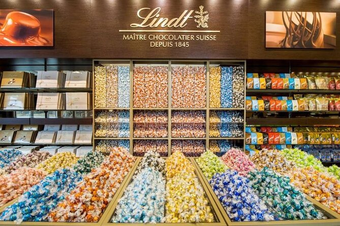LINDT Home of Chocolate, Cruise On Lake Zurich And Old Town Walking Tour - Inside LINDT Home of Chocolate