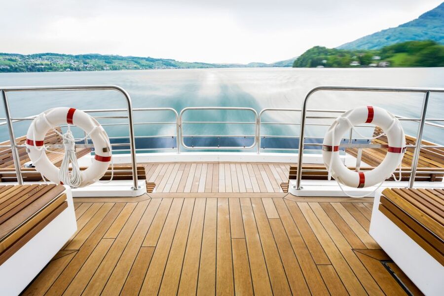 Lucerne: 1-Hour Cruise on Panoramic Yacht - What this Lucerne yacht cruise is really like
