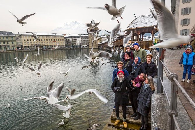 Lucerne Best Guided Walks - Chapel Bridge, paintings, and the Reuss River