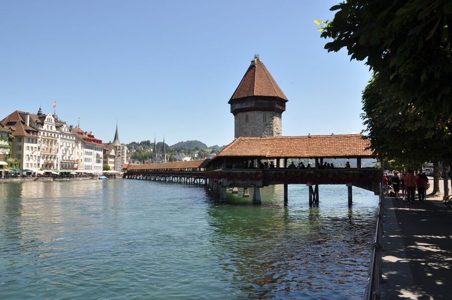 Lucerne: Guided Walking Tour with an Official Guide - Best Timing for Your Visit