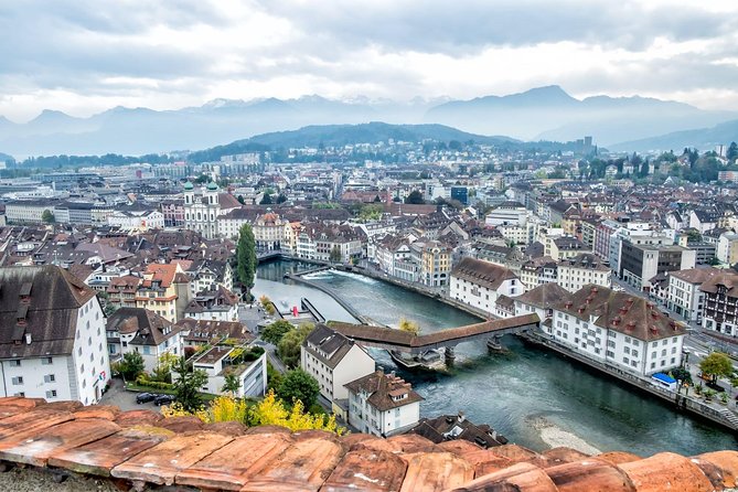 Lucerne Half-Day Small Group Walking Tour incl. Lake Cruise - Boarding near KKL Luzern