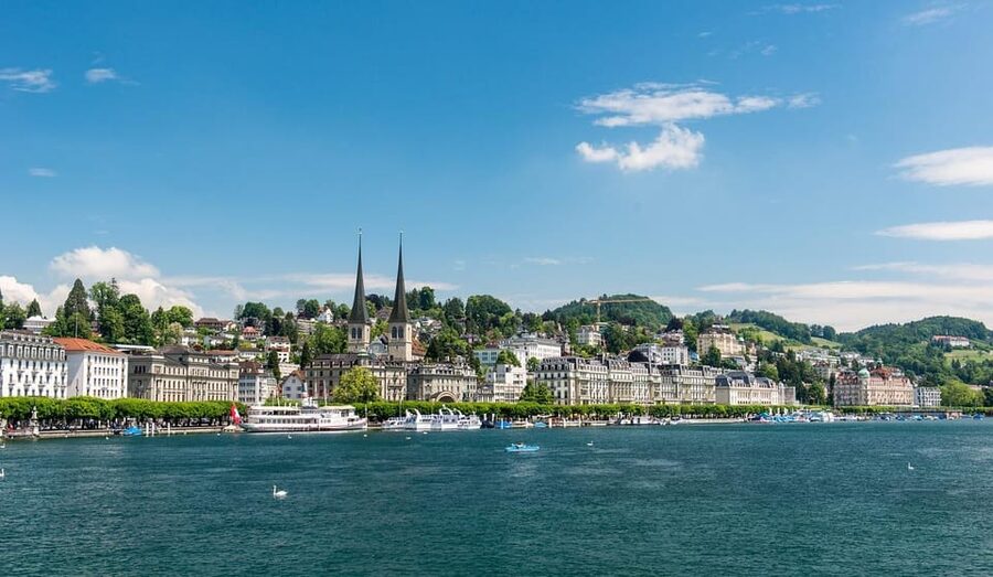 Lucerne: Interlaken & Grindelwald Exclusive Private Day Tour - How the driver-guide affects your day