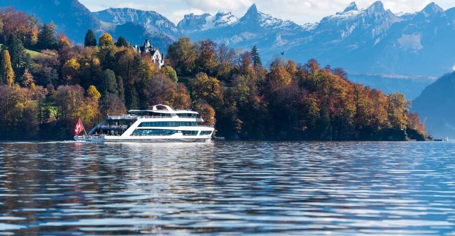 Lucerne: Lake Lucerne 1st Class Cruise with Gourmet Lunch - Key points to know before booking