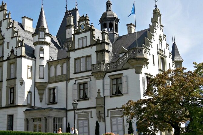Lucerne Lakeside and Villas Private Walking Tour - Meggenhorn Castle, gardens, and vineyard views