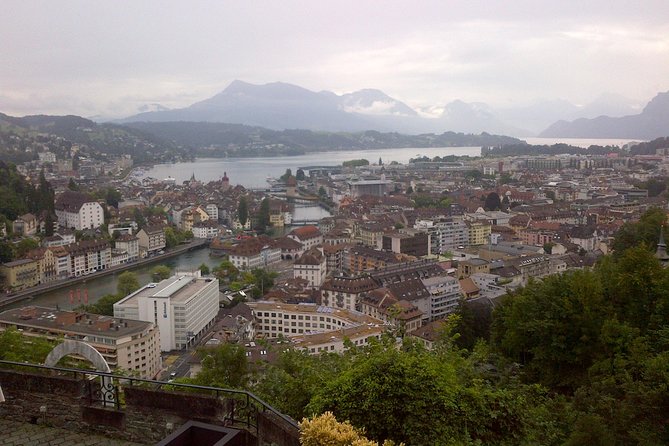 Lucerne Private City Walk and Lake Cruise Day Trip from Zürich - Schweizerhofquai and St. Leodegar