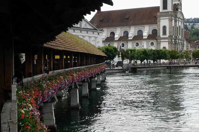 Lucerne Private City Walk and Lake Cruise Day Trip from Zürich - The Lion Monument and Lucerne’s sober side