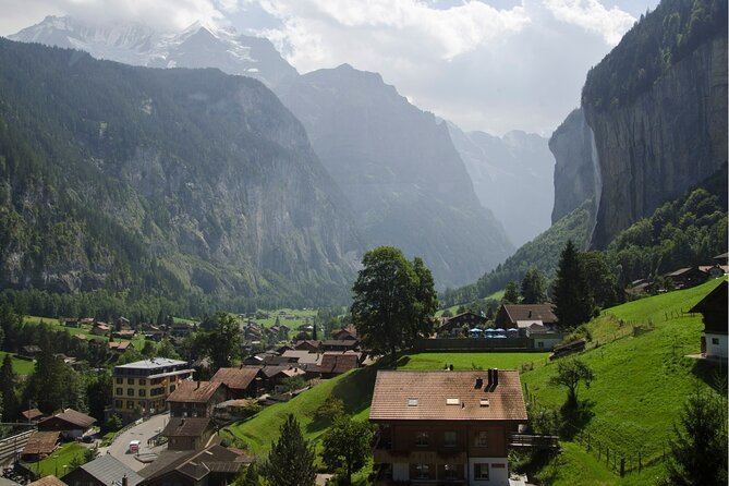Lucerne:Private Daytrip to Swiss Villages(Interlaken-Grindelwald) - Lauterbrunnen’s steep valley walls