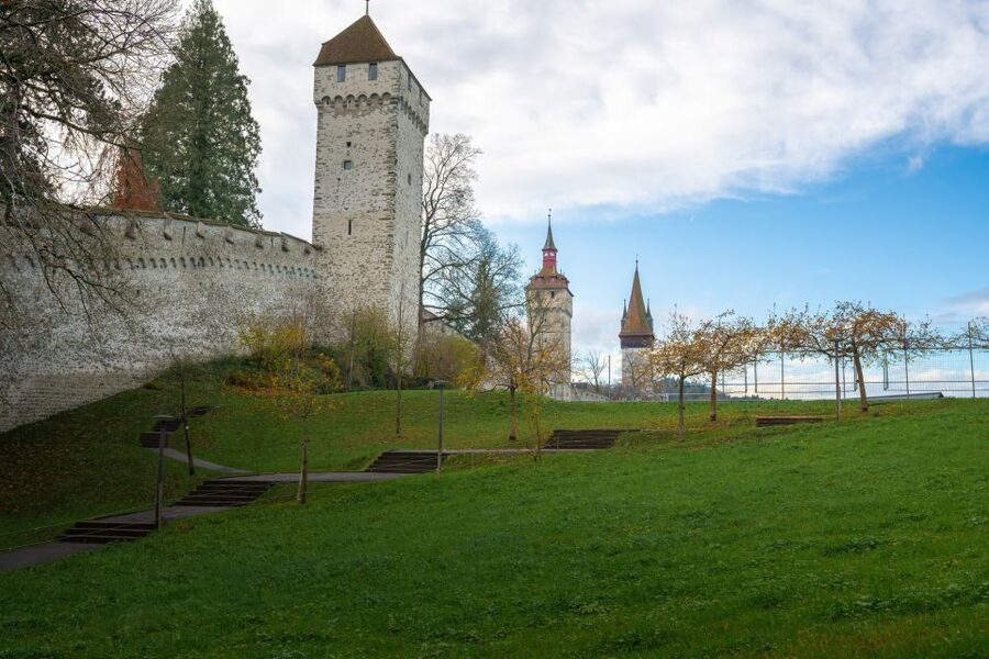 Lucerne: Private Exclusive History Tour with a Local Expert - Who will get the most from this walk?