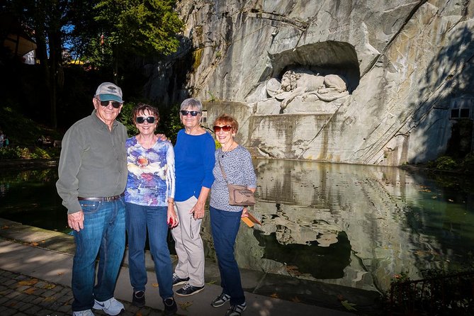 Lucerne Private Walking Tour with a castle visit! - Lion Monument and a flexible response to closures