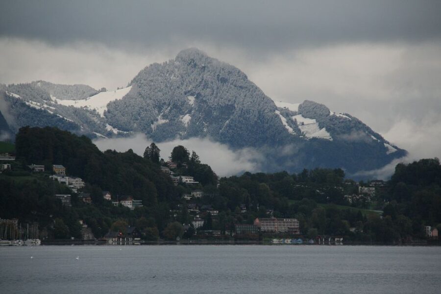 Lucerne: Private Walking Tour with a Local Guide - A private way to get your bearings in Lucerne