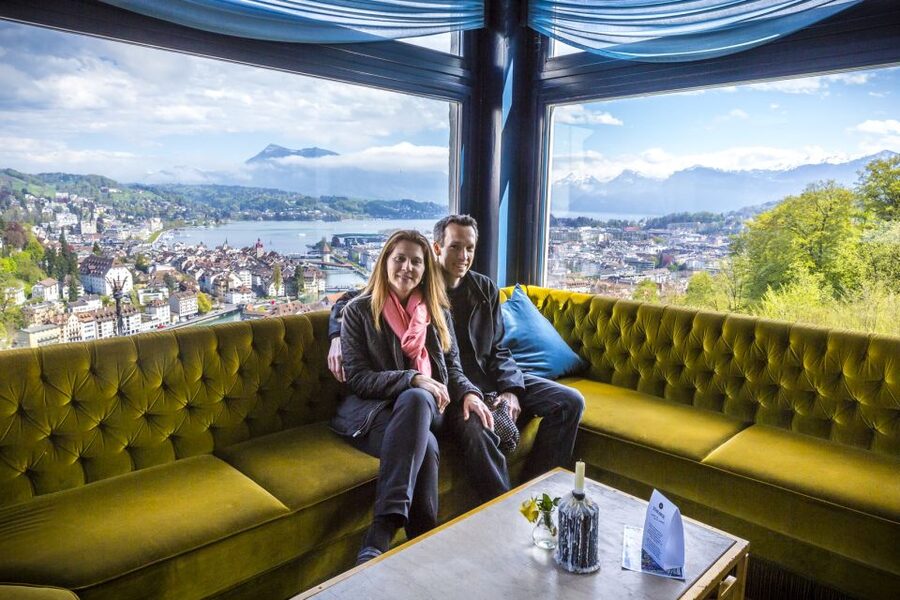 Lucerne: Walking and Boat Tour with Cheese & Wine Tasting - One hour on Lake Lucerne