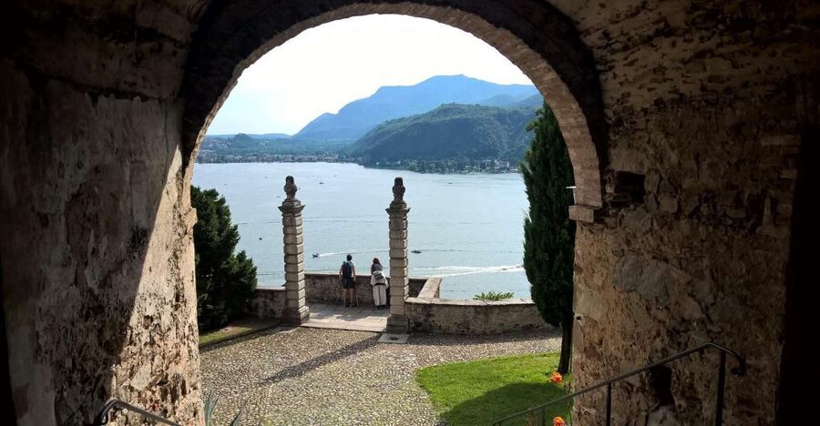 Lugano: Capture the most Photogenic Spots with a Local - Who gets the most value from this Lugano walk