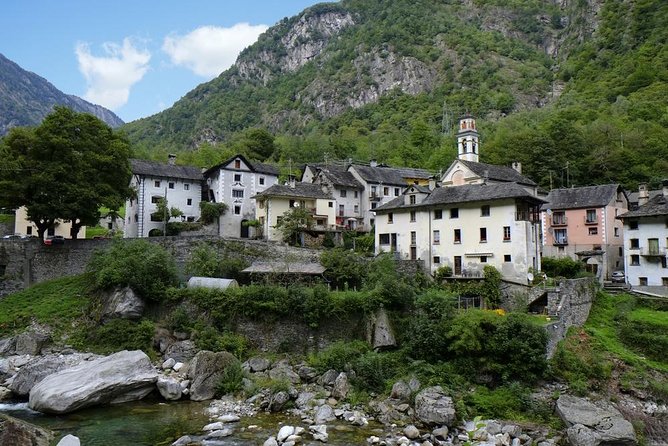 Lugano Mountains, tour from Milan, Lugano, lake Como. - What the $337.34 group price means