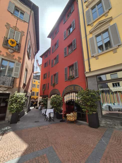 Lugano: Private walking tour "Splendid Lugano Tour" - Guide style and the value of good explanations