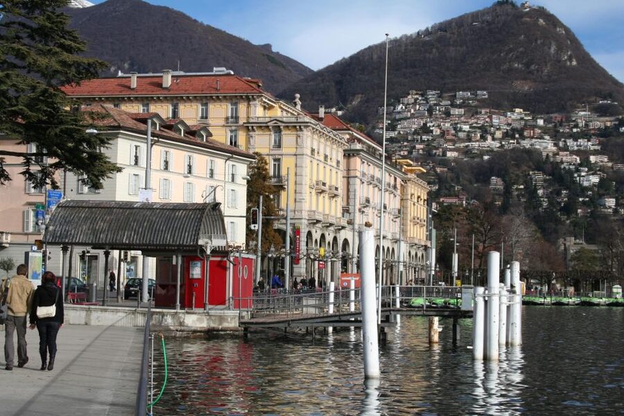 Lugano: Private Walking Tour with a Local Guide - Via Nassa and the everyday city