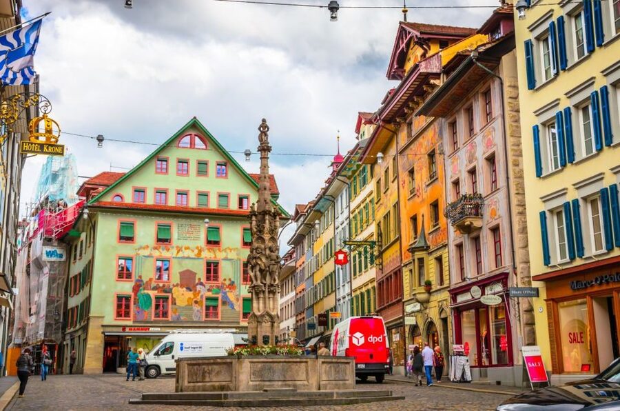 Luzern Elegance: Private City Walk and Panoramic Lake Cruise - What the private format is worth
