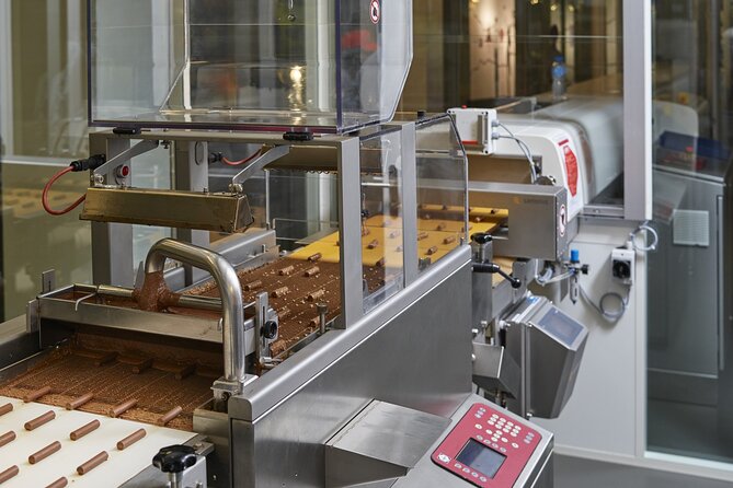 Maison Cailler chocolate factory Visit - Ingredients, production, and the craft behind the box