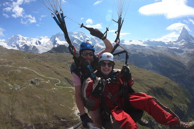 Matterhorn Paragliding flight in Zermatt (20-25min) - Twenty to twenty-five minutes over the Matterhorn