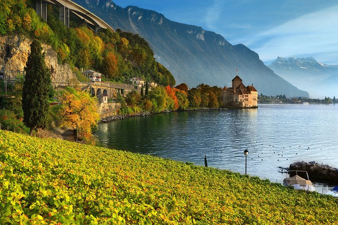 Montreux, Vevey, Chaplin's World and Chillon Castle Private Tour - Two hours for Lake Geneva scenery