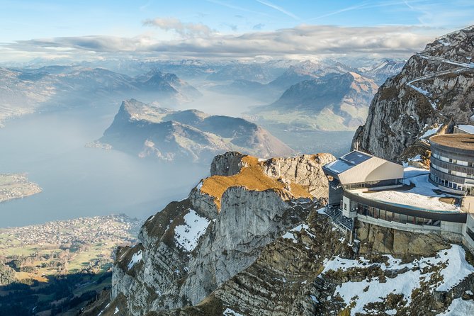 Mount Pilatus (Private Tour) - A one-hour cruise on Lake Lucerne