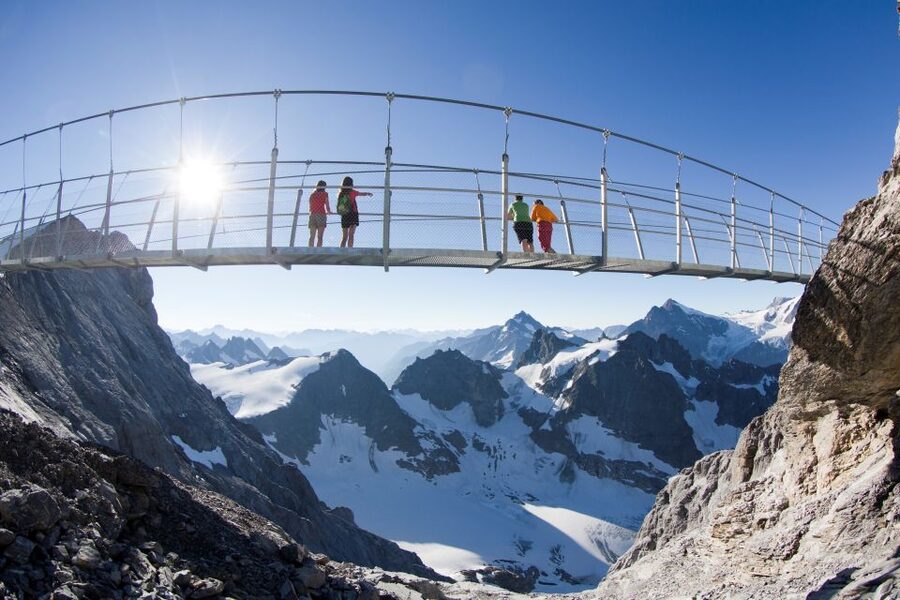 Mount Titlis: Admission Ticket - The Ice Flyer above the snow