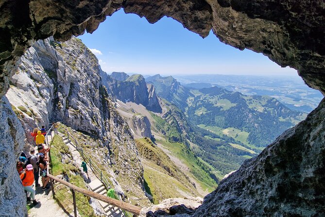 Mt Pilatus and Lucerne Day Trip from Zurich With Lake Cruise - Ending on Lake Lucerne