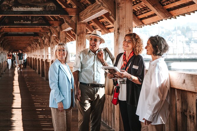 Official Guided City Tour of Lucerne - One hour in Luzern Altstadt