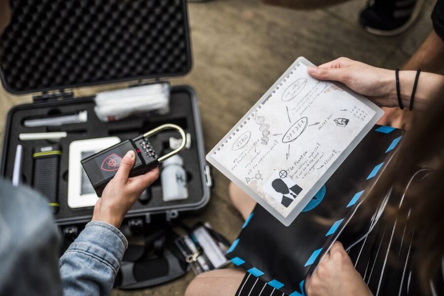 Outdoor Escape Game with Augmented Reality trough Zurich - Key points to know before you book